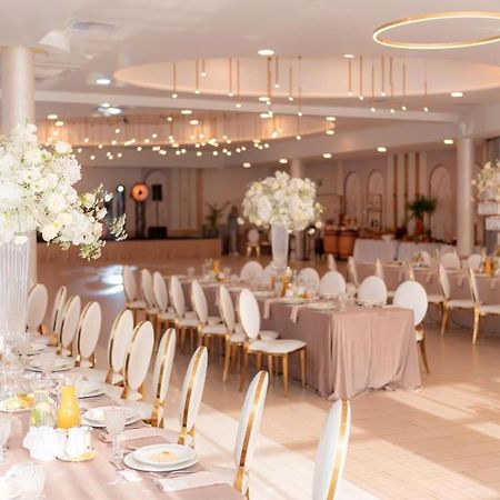 Hotel Kristoff Laszkow Екстер'єр фото