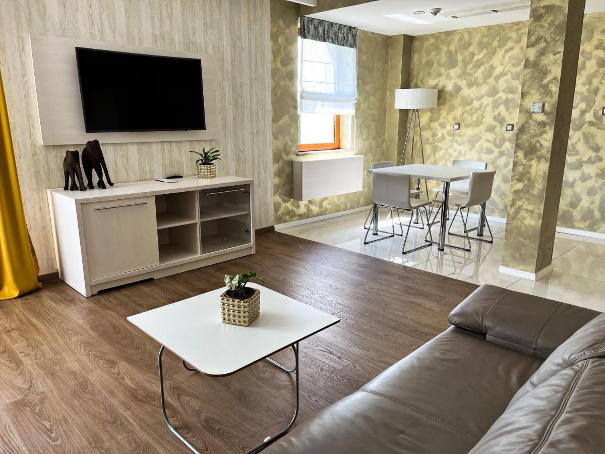 Hotel Kristoff Laszkow Екстер'єр фото