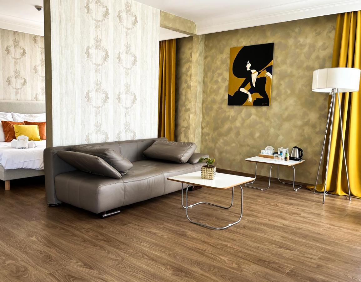 Hotel Kristoff Laszkow Екстер'єр фото