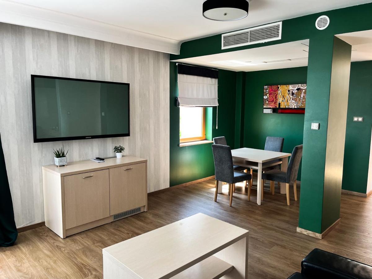 Hotel Kristoff Laszkow Екстер'єр фото
