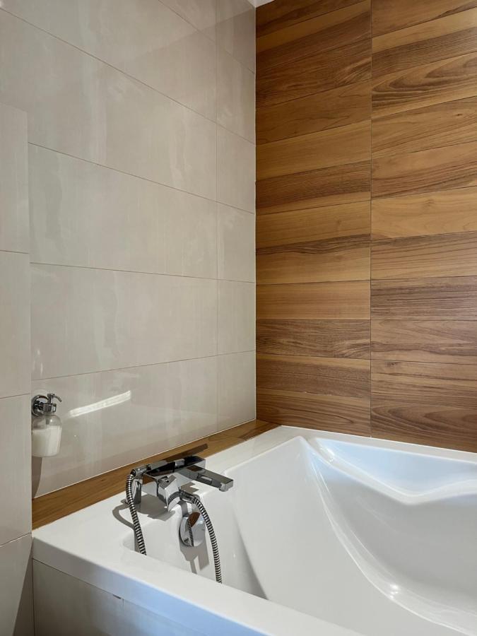 Hotel Kristoff Laszkow Екстер'єр фото
