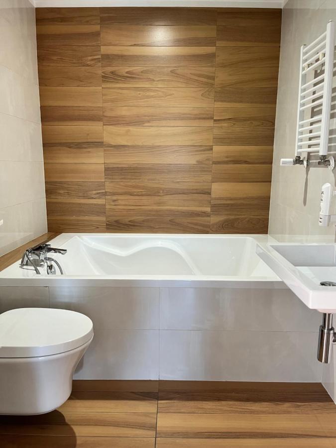 Hotel Kristoff Laszkow Екстер'єр фото