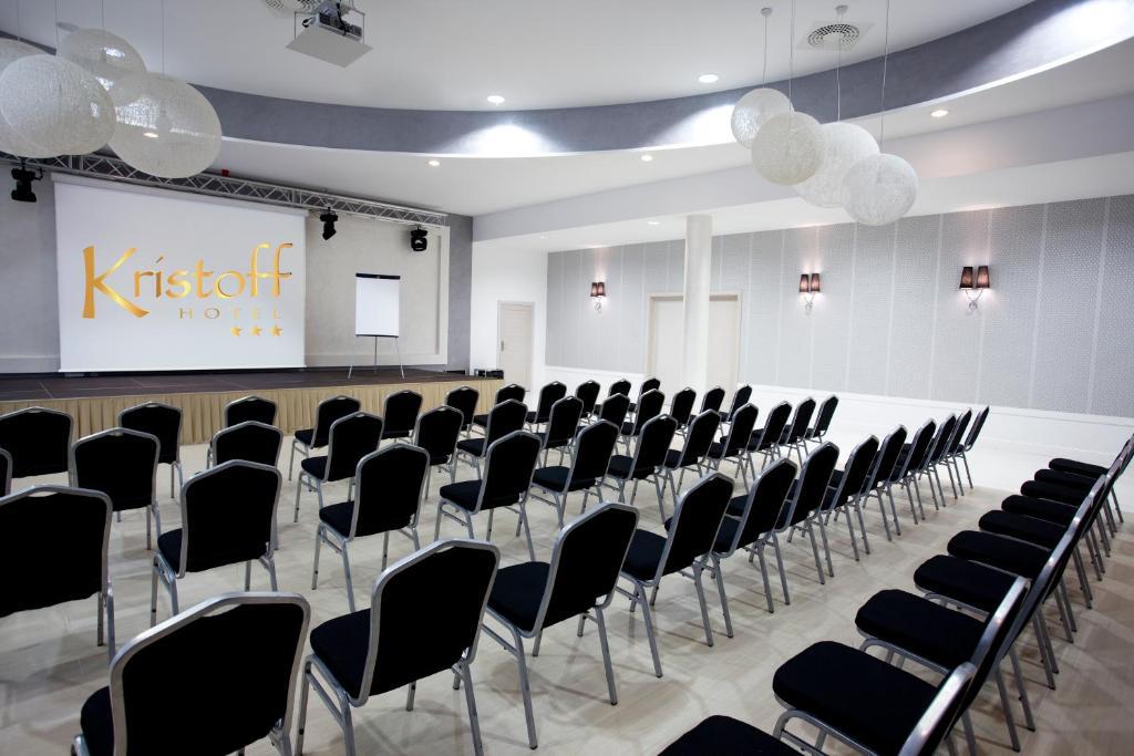 Hotel Kristoff Laszkow Екстер'єр фото